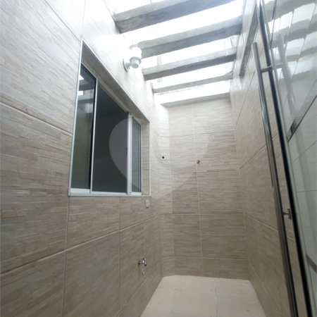Casa à venda com 4 quartos em Vila Nivi, São Paulo, SP