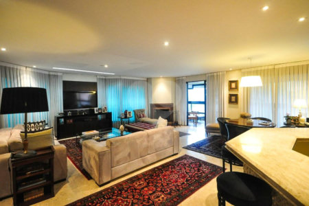 Apartamento à venda com 4 suítes em Vila Andrade, São Paulo, SP