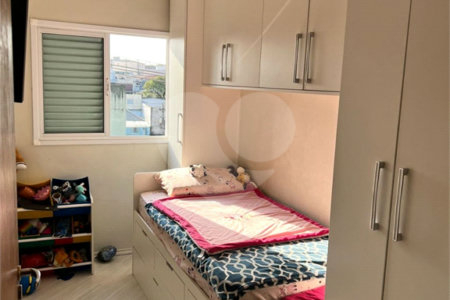 Apartamento à venda com 2 quartos, sendo 1 suíte,  em Parque das Nações, Santo André, SP