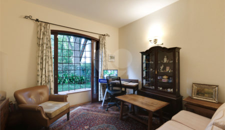 Casa à venda com 4 quartos, sendo 1 suíte,  em Alto da Boa Vista, São Paulo, SP