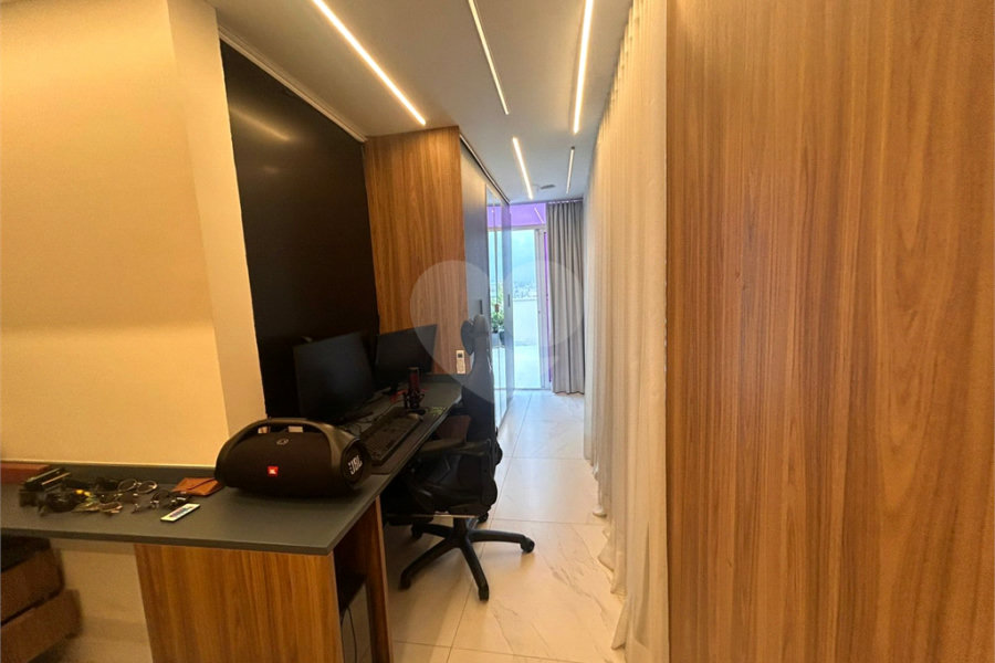 Cobertura à venda com 3 quartos, sendo 1 suíte,  em Santana, São Paulo, SP