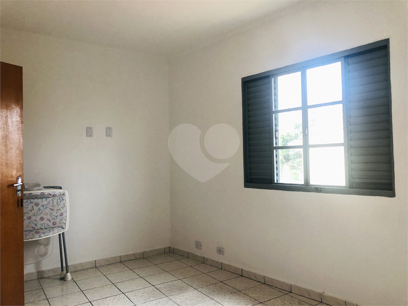 Sobrado à venda com 3 quartos, sendo 1 suíte, em Vila Romero, São Paulo, SP