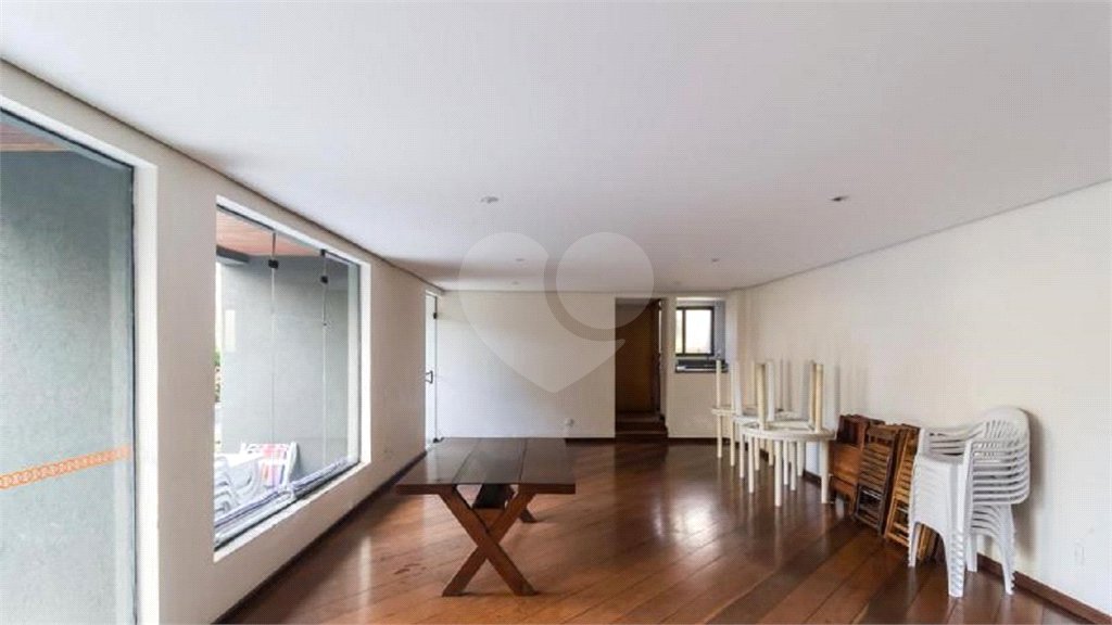 Apartamento à venda com 3 quartos, sendo 1 suíte, em Perdizes, São Paulo, SP