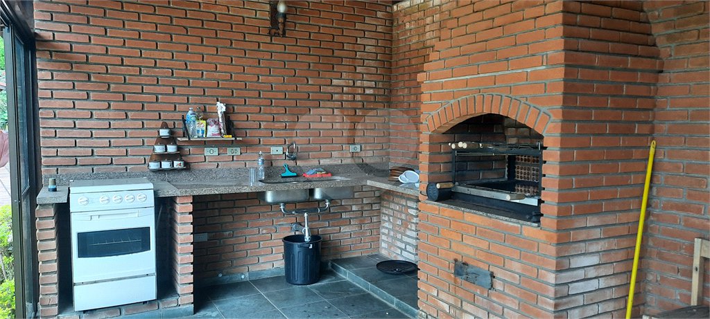 Casa à venda com 3 quartos, sendo 1 suíte,  em Serra da Cantareira, Mairiporã, SP