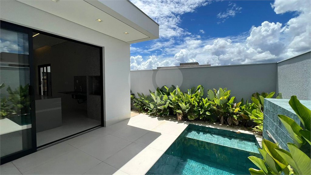 Casa à venda com 3 suítes no condomínio Brisas Horizontal, Cuiabá - MT