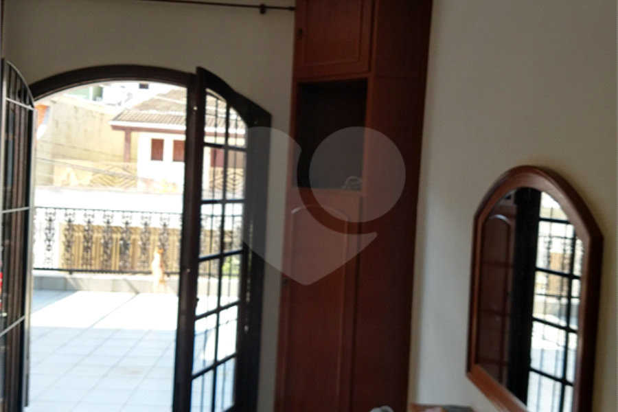 Sobrado à venda com 3 quartos, sendo 1 suíte, em Conjunto Residencial Vista Verde, São Paulo, SP
