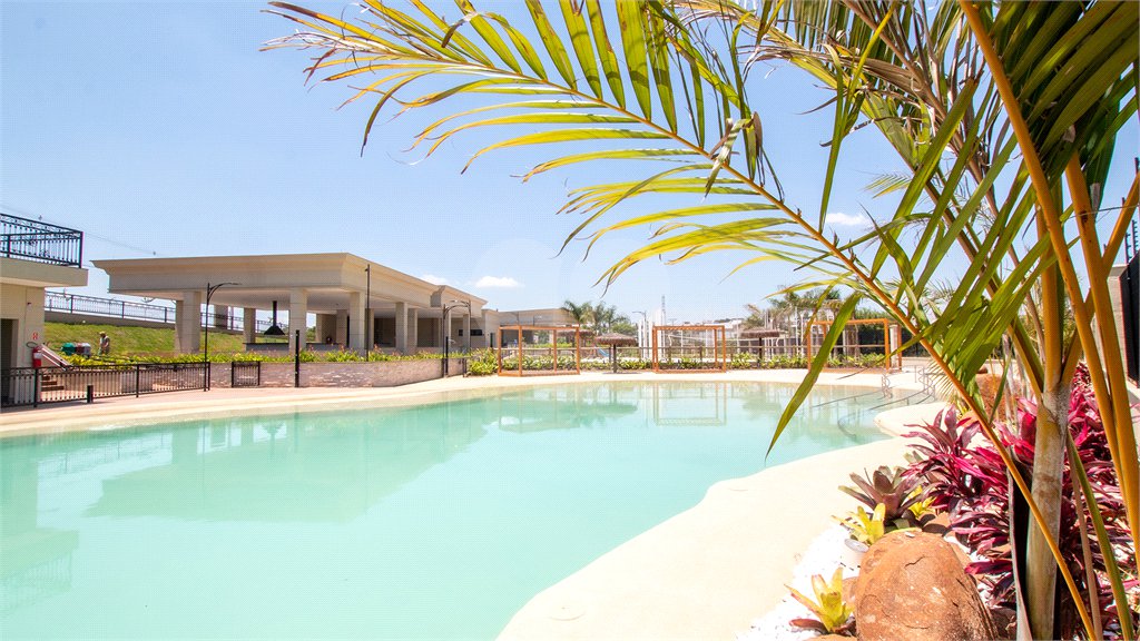 Terreno à venda no condomínio Santorini Residencial Club, Paulínia - SP