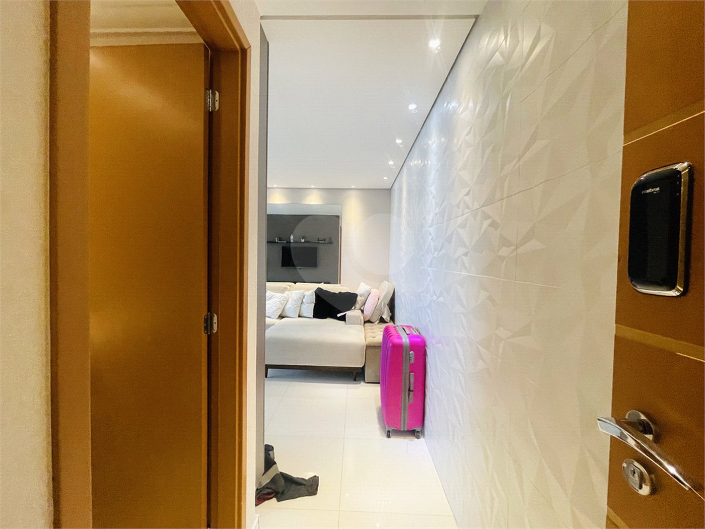 Apartamento à venda com 2 suítes em Vila Scarpelli, Santo André, SP