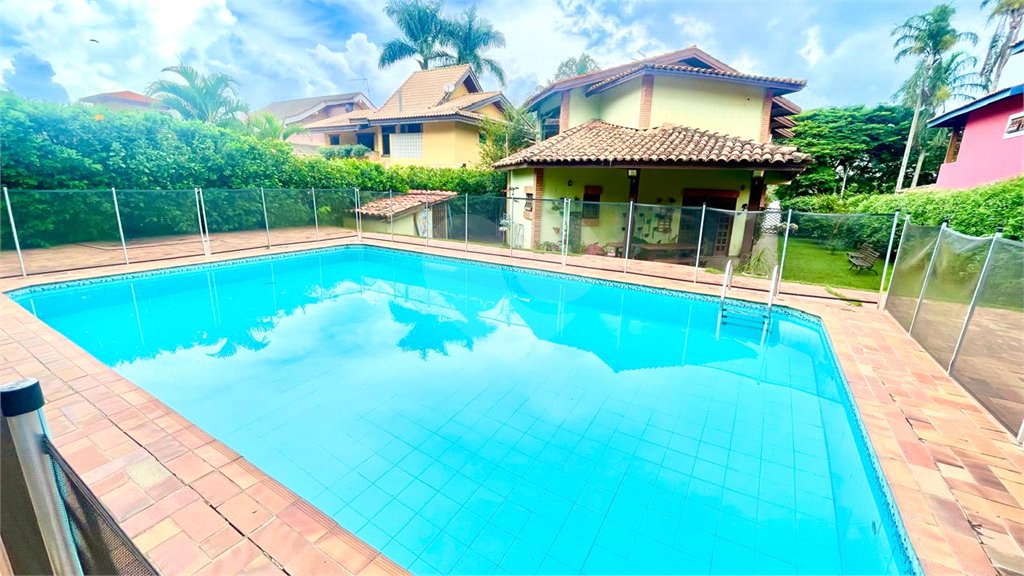 Casa à venda com 4 suítes no condomínio Vivendas do Lago, Sorocaba - SP