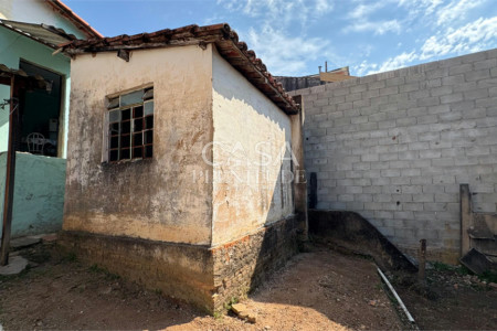 Casa Térrea à venda com 2 quartos em Jardim Guadalajara, Sorocaba, SP
