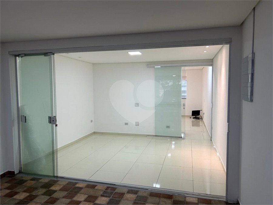 Casa de Vila para alugar com 4 suítes em Vila Romana, São Paulo, SP