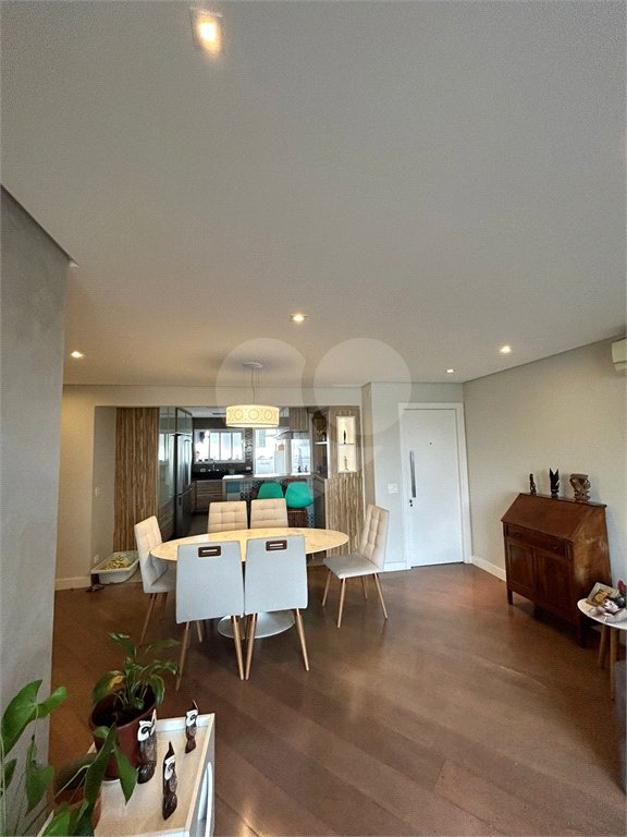 Apartamento à venda com 3 quartos, sendo 1 suíte, em Parque Novo Mundo, São Paulo, SP
