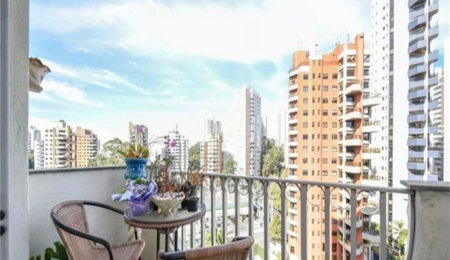 Apartamento à venda com 3 quartos, sendo 1 suíte,  em Jardim Londrina, São Paulo, SP