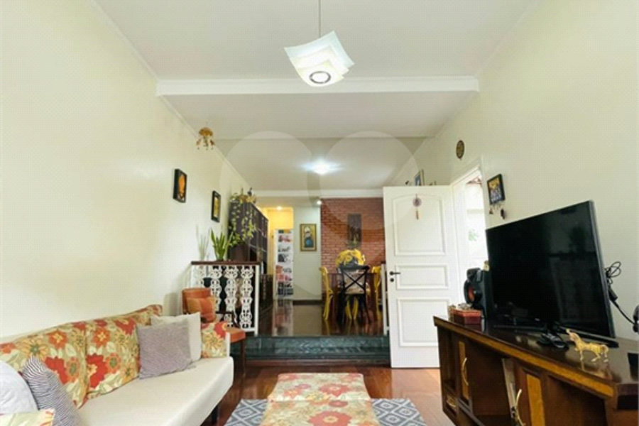 Villagio à venda com 4 quartos, sendo 2 suítes, em Saúde, São Paulo, SP