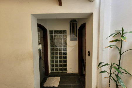 Casa à venda com 3 quartos, sendo 1 suíte, em Parque da Lapa, São Paulo, SP