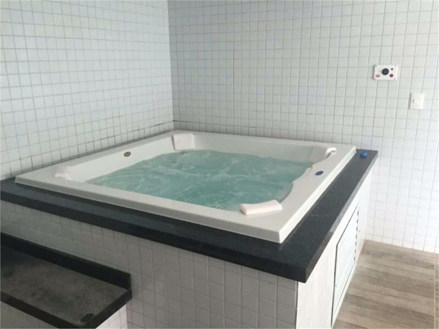 Apartamento Residencial à venda, Aviação, Praia Grande - AP0464.