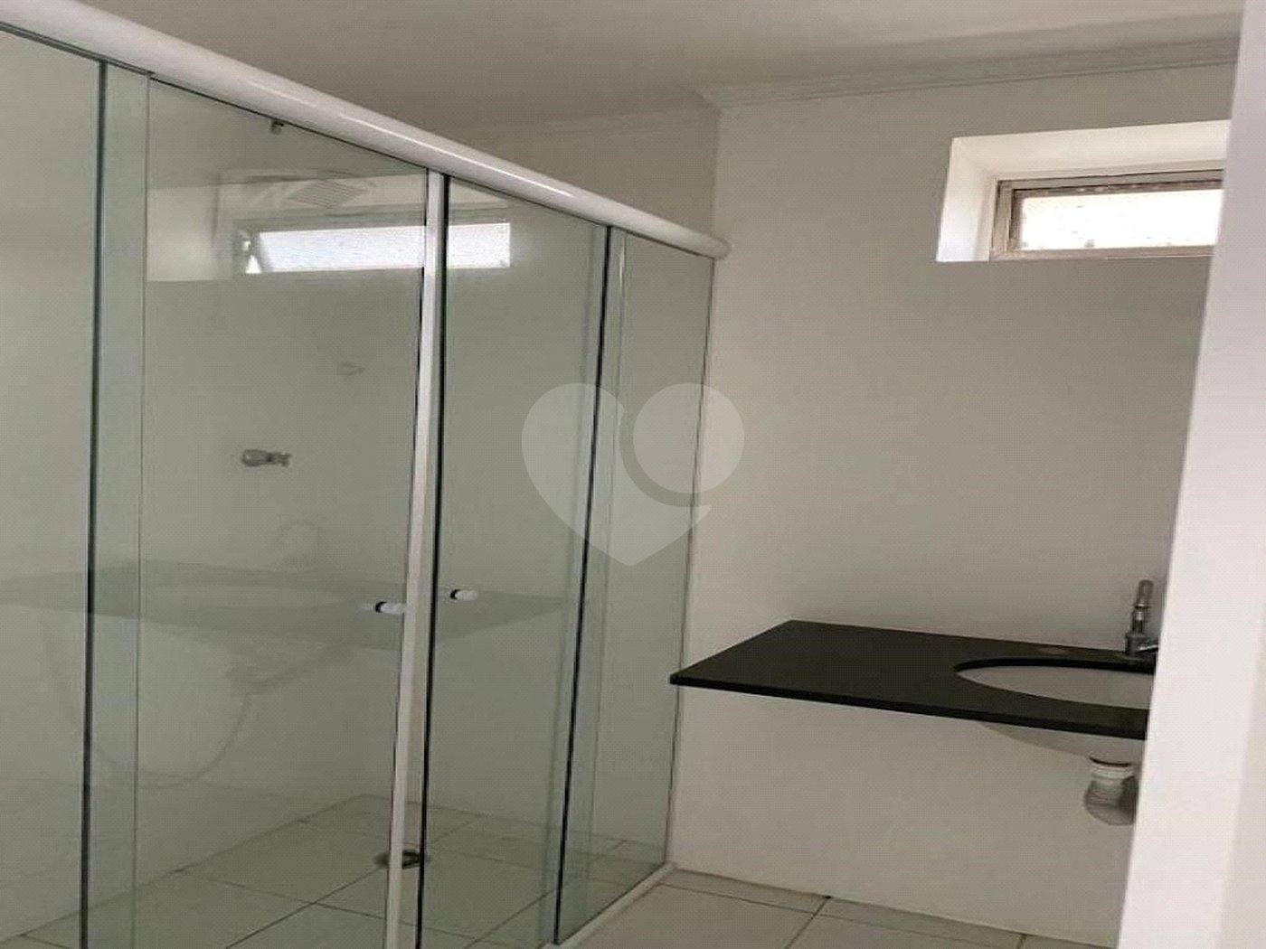 Apartamento para alugar com 3 quartos, sendo 1 suíte,  em Paraíso, São Paulo, SP