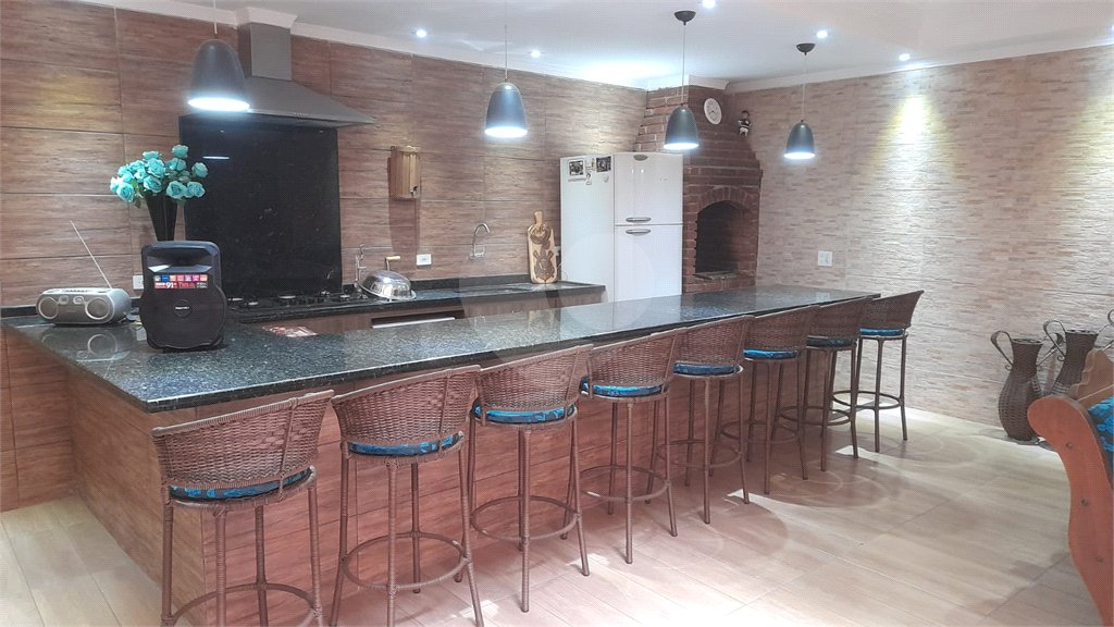 Sobrado à venda com 4 quartos, sendo 3 suítes, em Casa Verde, São Paulo, SP