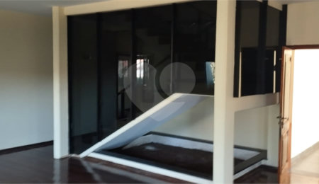 Casa à venda com 4 quartos, sendo 3 suítes,  em Vila Maria, Itapetininga, SP