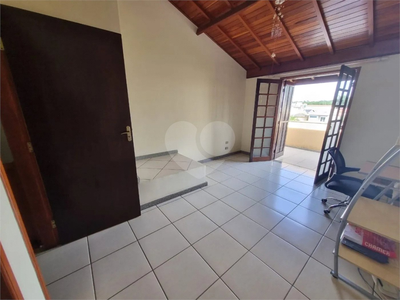 Casa à venda com 3 suítes em Jardim Ermida II, Jundiaí, SP