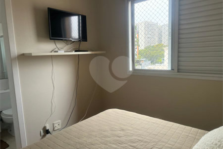 Apartamento à venda com 3 suítes em Vila Suzana, São Paulo, SP