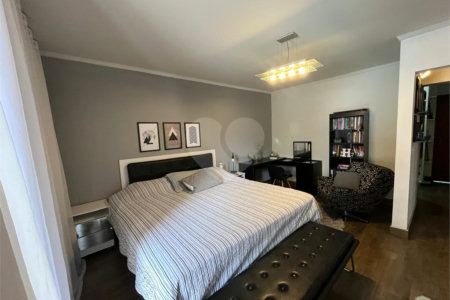 Casa à venda com 3 suítes em Jardim Shangri-lá, Itapetininga, SP