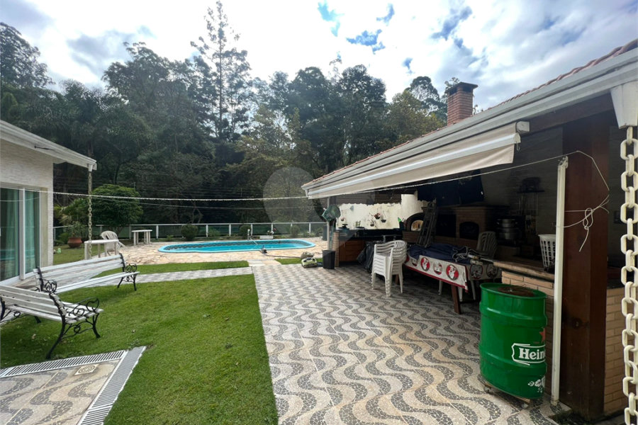 Casa à venda com 4 suítes no condomínio Parque Petrópolis 4 Secção, Mairiporã - SP