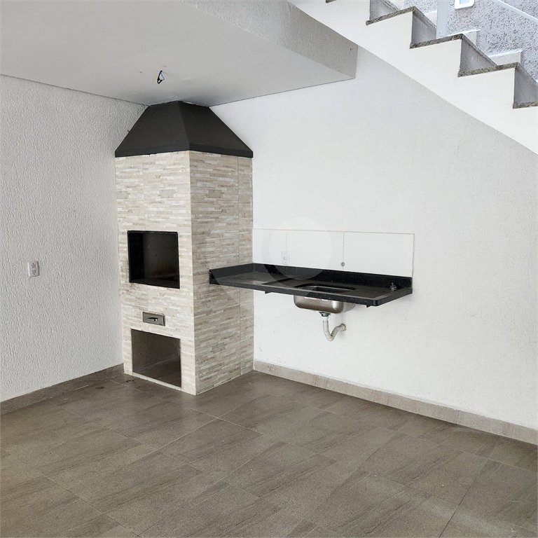 Sobrado à venda com 3 quartos, sendo 1 suíte,  em Vila Pereira Barreto, São Paulo, SP