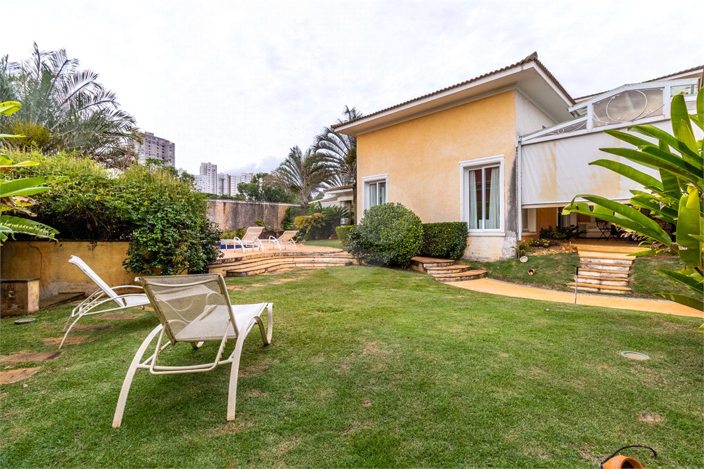 Casa à venda com 5 quartos, sendo 4 suítes, no condomínio Residencial Tivoli Park, Sorocaba - SP