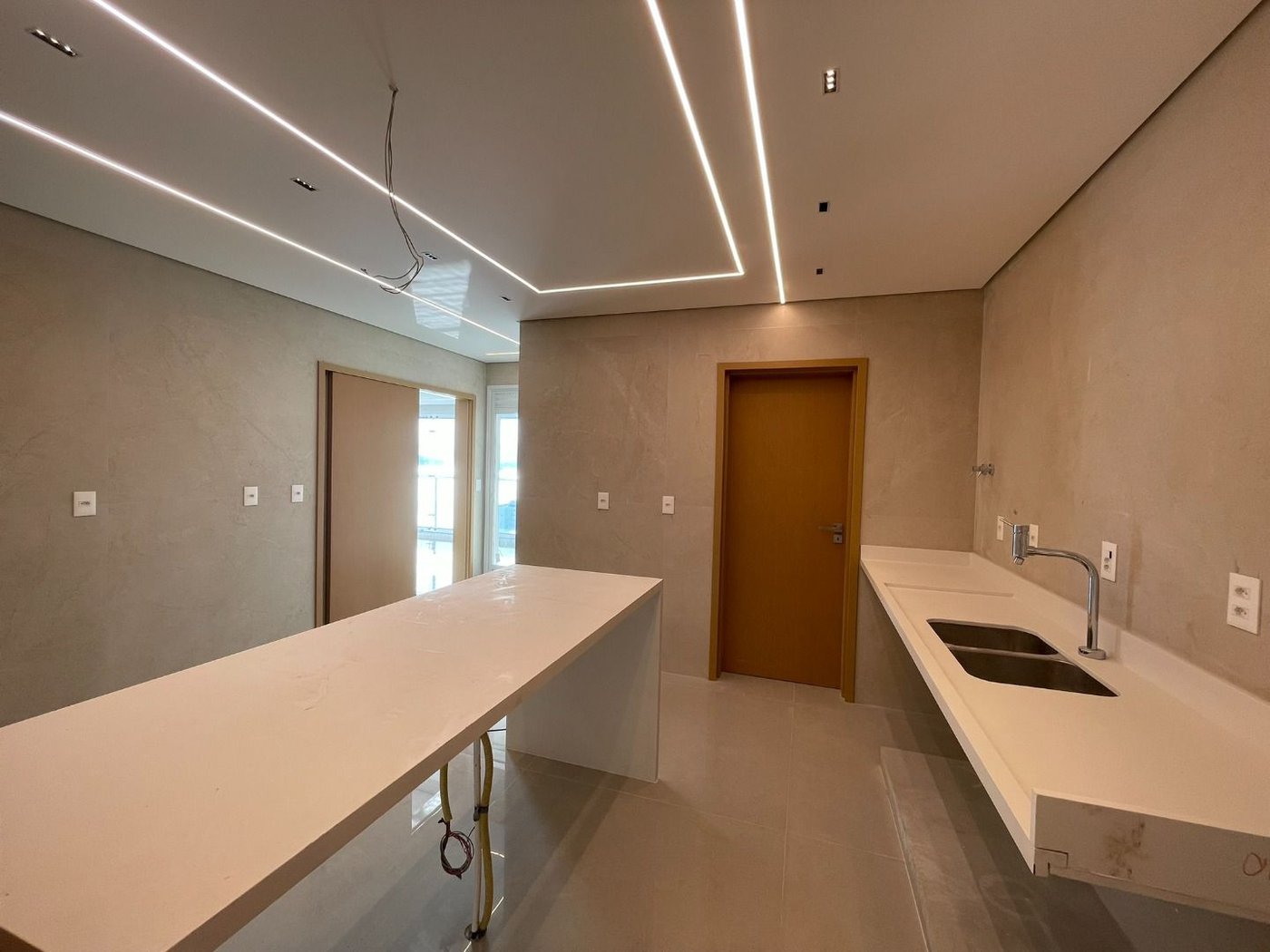 Cobertura com 3 dormitórios à venda, 238 m² por R$ 5.500.000,00 - Embaré - Santos/SP