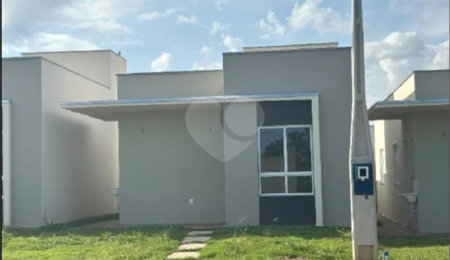 Casa à venda com 2 quartos no condomínio Villa Magari, Sorocaba - SP
