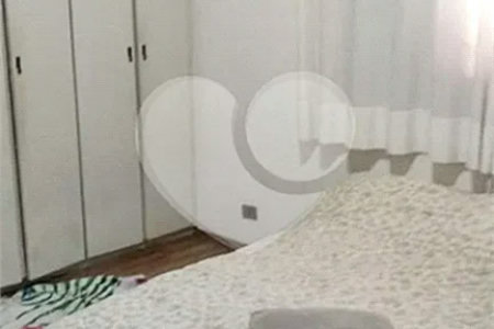 Sobrado à venda com 8 quartos, sendo 5 suítes, em Jardim Franca, São Paulo, SP