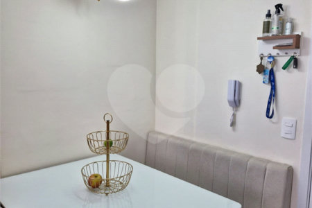 Apartamento à venda com 2 quartos em Vila Amélia, São Paulo, SP