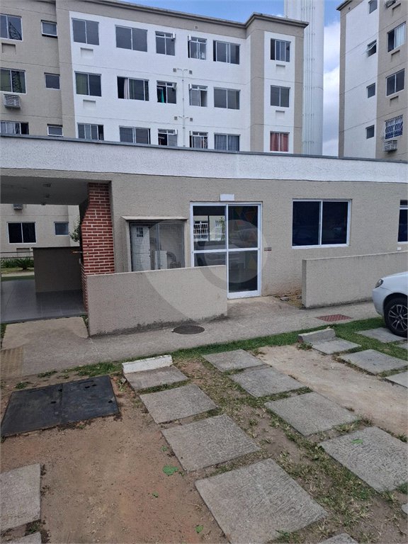 Apartamento à venda com 2 quartos em Guaratiba, Rio de Janeiro, RJ