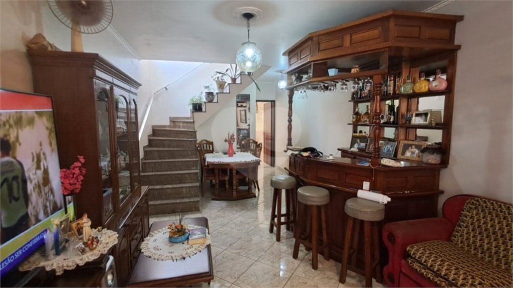 Casa à venda com 3 quartos, sendo 1 suíte, em Vila Maria Baixa, São Paulo, SP