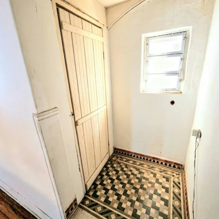 Casa com 3 dormitórios à venda, 119 m² por R$ 689.000,00 - Pompéia - Santos/SP