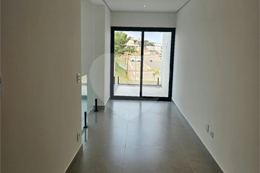 Sobrado à venda com 4 quartos, sendo 3 suítes, em Mariápolis Ginetta, Vargem Grande Paulista, SP