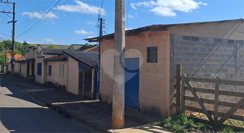 Casa à venda com 2 quartos em Morro do Alto, Itapetininga, SP