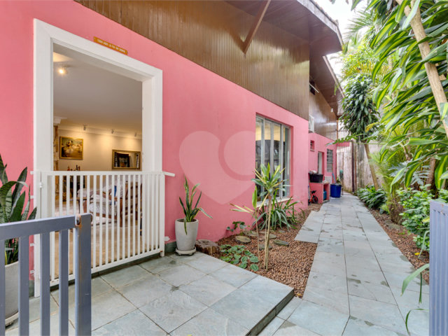 Casa à venda com 4 suítes em Jardim Marajoara, São Paulo, SP