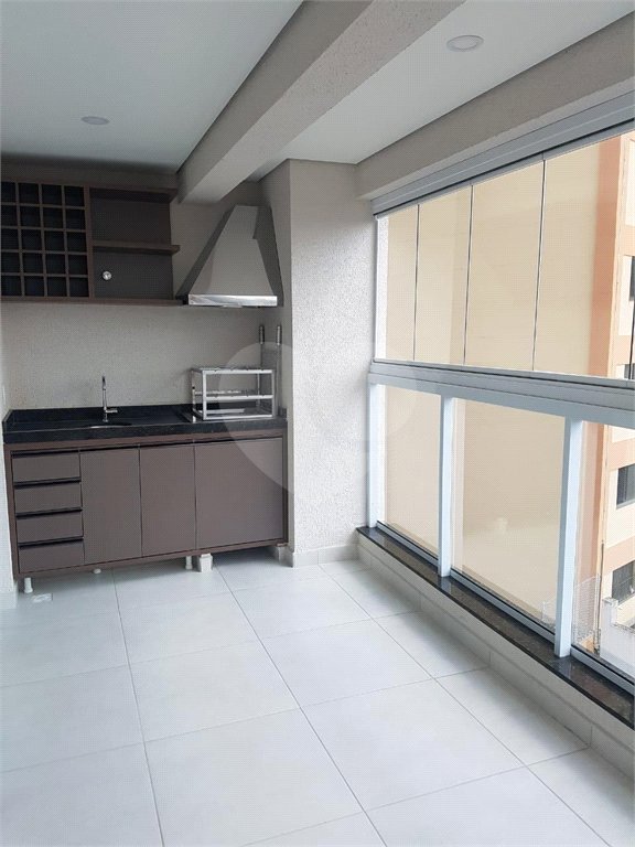 Apartamento à venda com 3 quartos, sendo 1 suíte,  em Fundação, São Caetano do Sul, SP