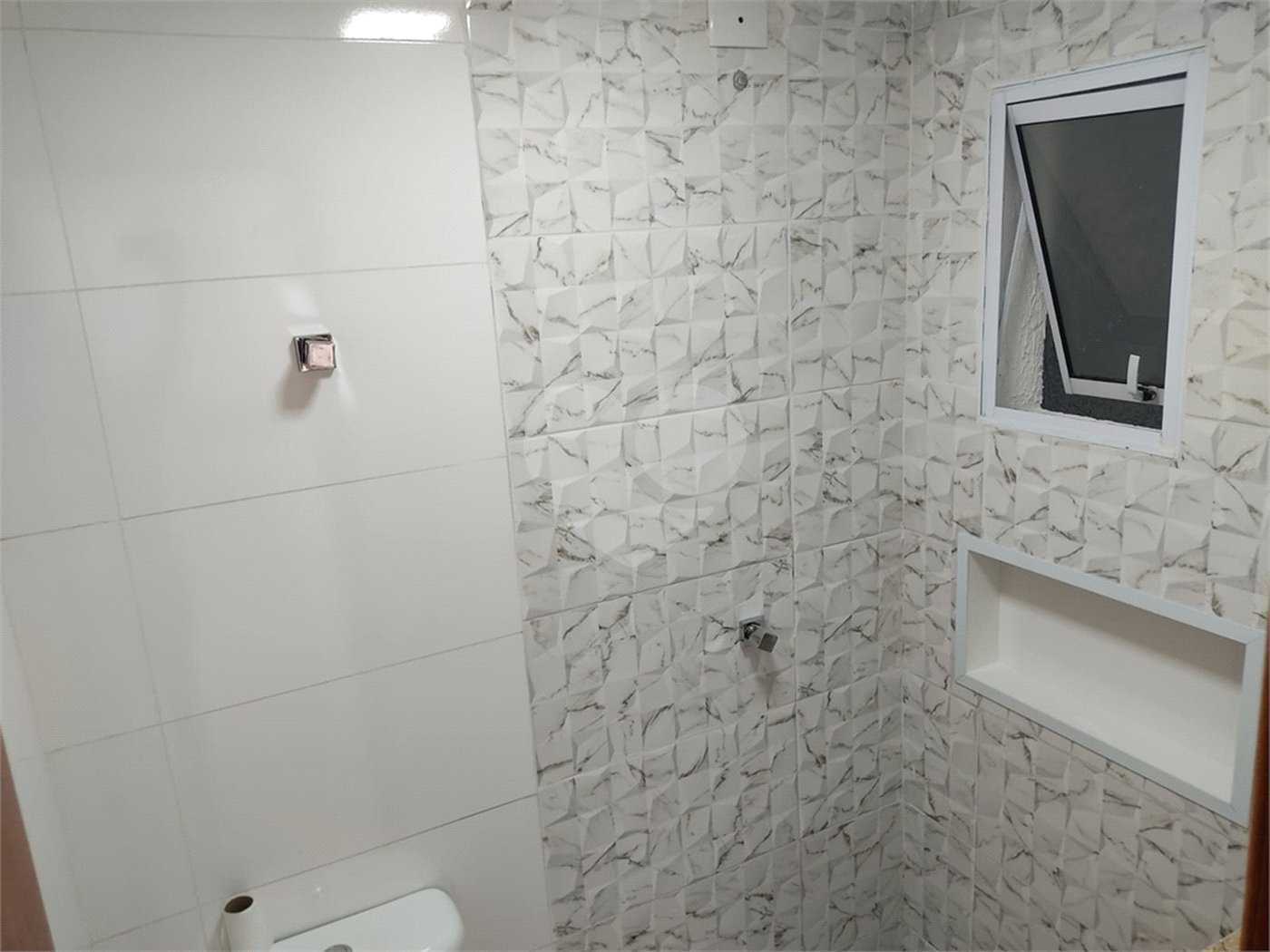 Casa à venda com 2 quartos no condomínio Maria, São Paulo - SP