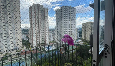 Apartamento à venda com 2 quartos, sendo 1 suíte,  em Jardim Londrina, São Paulo, SP