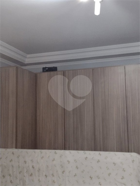 Sobrado à venda com 3 quartos, sendo 1 suíte, em Jardim da Mamãe, Guarulhos, SP
