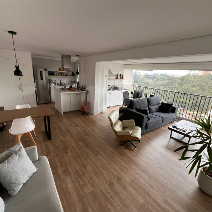 Apartamento à venda com 3 quartos, sendo 2 suítes, em Vila Andrade, São Paulo, SP