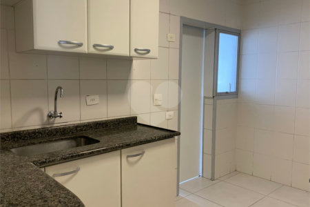 Apartamento à venda com 3 quartos, sendo 1 suíte, em Perdizes, São Paulo, SP