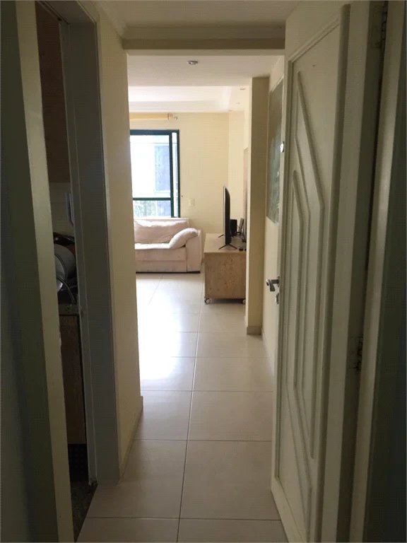 Apartamento à venda com 3 suítes em Vila Suzana, São Paulo, SP