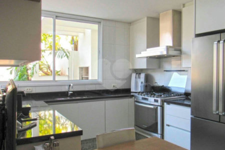 Casa à venda com 4 suítes no condomínio Residencial Giardino Pirandello, São Paulo - SP
