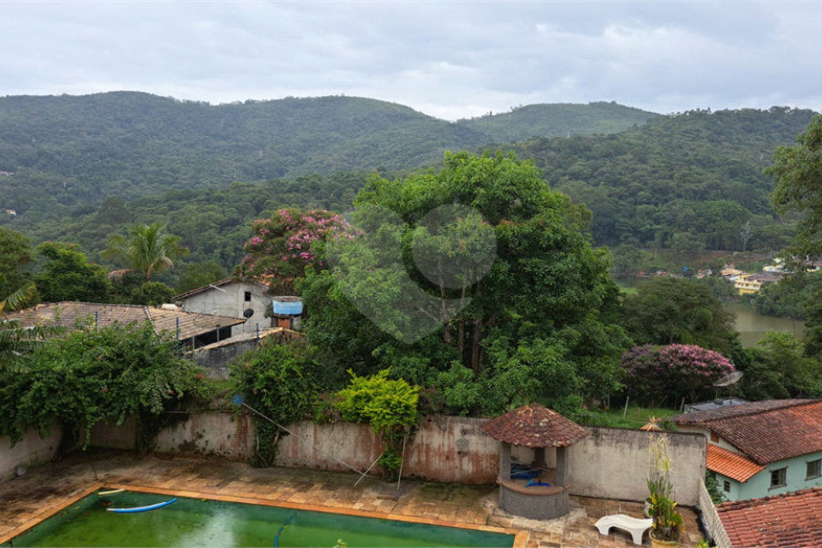 Casa à venda com 5 quartos, sendo 2 suítes, em Rancho Grande, Mairiporã, SP