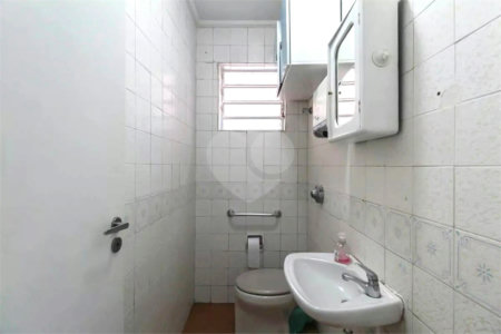 Sobrado à venda com 4 quartos em Jardim Independência, São Paulo, SP