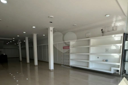 Prédio para alugar em Vila Domingues, Votorantim, SP